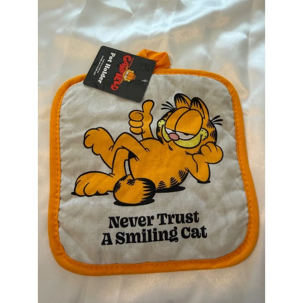 Garfield Never Trust A Smiling Cat Pot Holder‎ Orange Nickelodeon Kitchen NWT